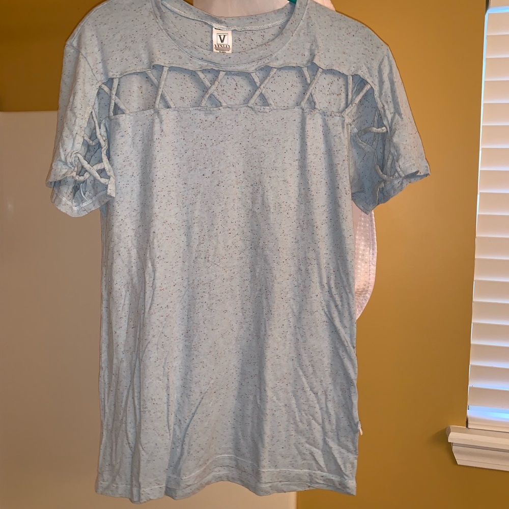 Venley aqua open front tee NWOT SZ S